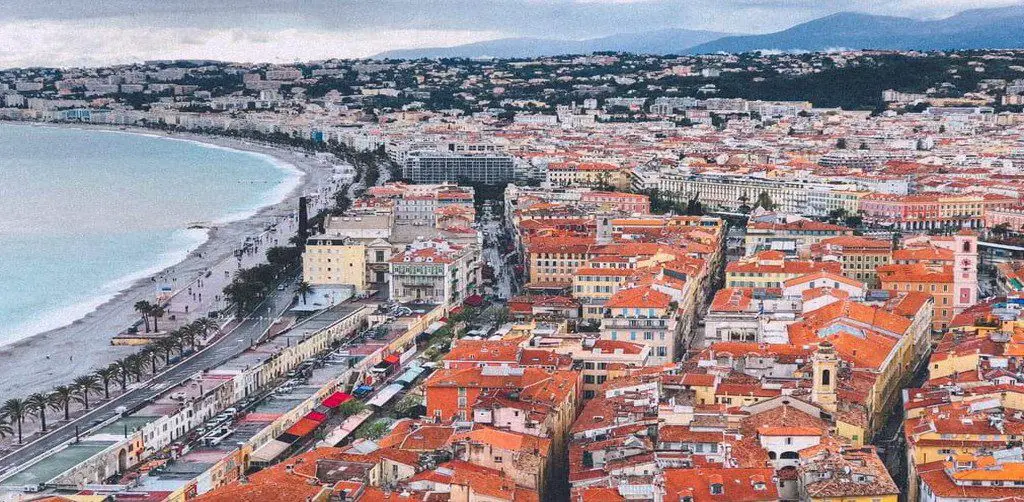 casco antiguo de Niza - viajar a la costa azul