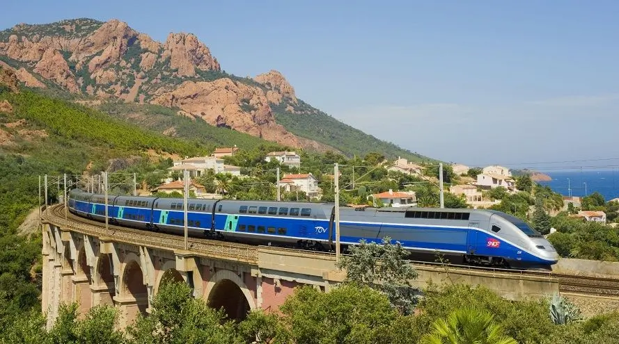 Tren - Transporte en la Costa Azul