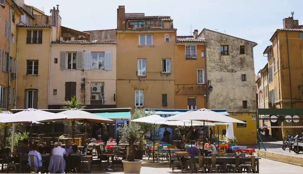 La Place des Cardeurs - Aix en Provence